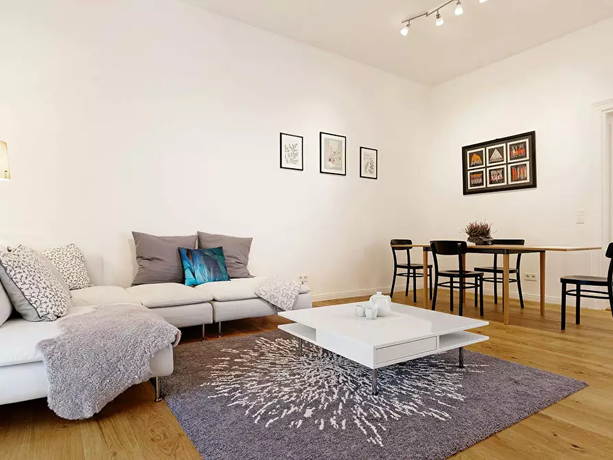 Immagine 4 di Appartamento in affitto  in Schlegelstraße a Berlin