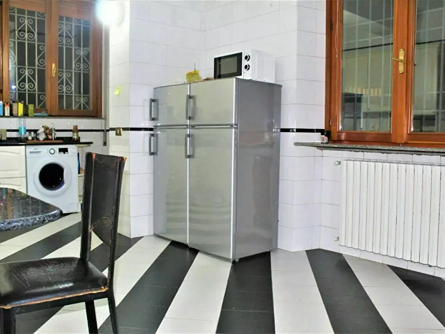 Immagine 6 di Camera in affitto  in Viale Sarca a Milano