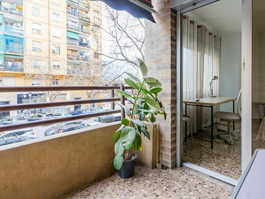 Immagine 6 di Appartamento in affitto  in Carrer de la Pianista Empar Iturbi a Valencia