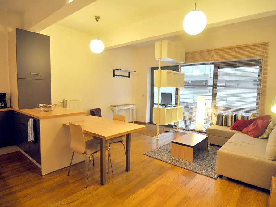 Immagine 3 di Appartamento in affitto  in Rue de Birmingham a Molenbeek-Saint-Jean