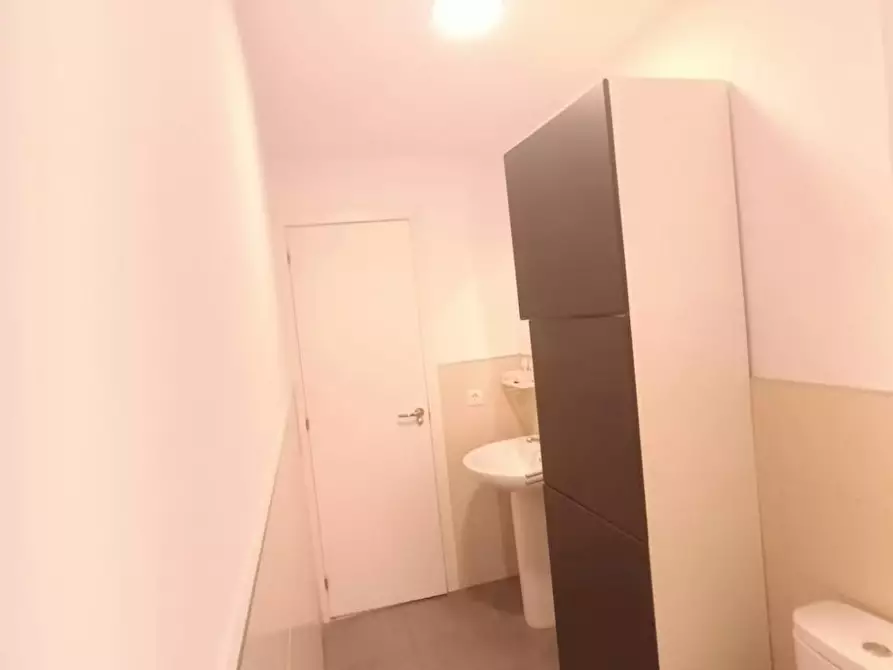 Immagine 10 di Camera in affitto  in Calle Afán de Ribera a Sevilla