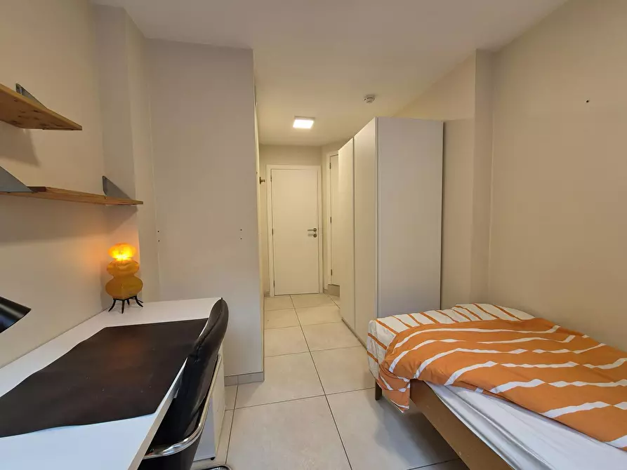 Immagine 6 di Camera in affitto  in Rue Darchis a Rocourt