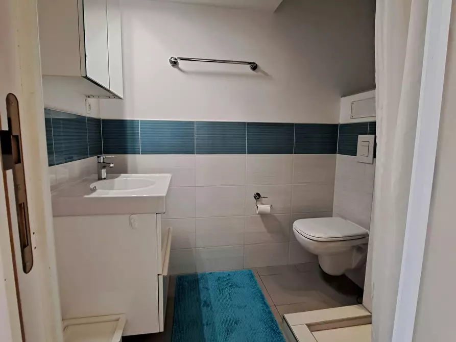 Immagine 7 di Camera in affitto  in Rue Darchis a Rocourt