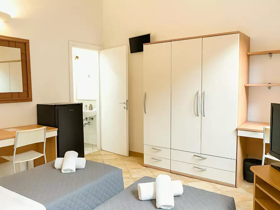 Immagine 1 di Camera condivisa in affitto  in Via del Porrione a Siena