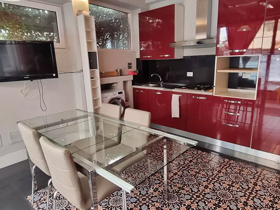 Immagine 3 di Camera condivisa in affitto  in Via San Zanobi a Firenze