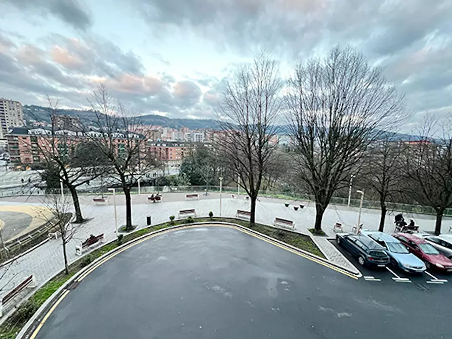 Immagine 6 di Camera in affitto  in Cocherito de Bilbao Kalea a Bilbao