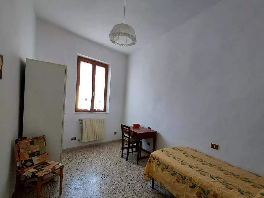 Immagine 2 di Camera in affitto  in Via Vallerozzi a Siena