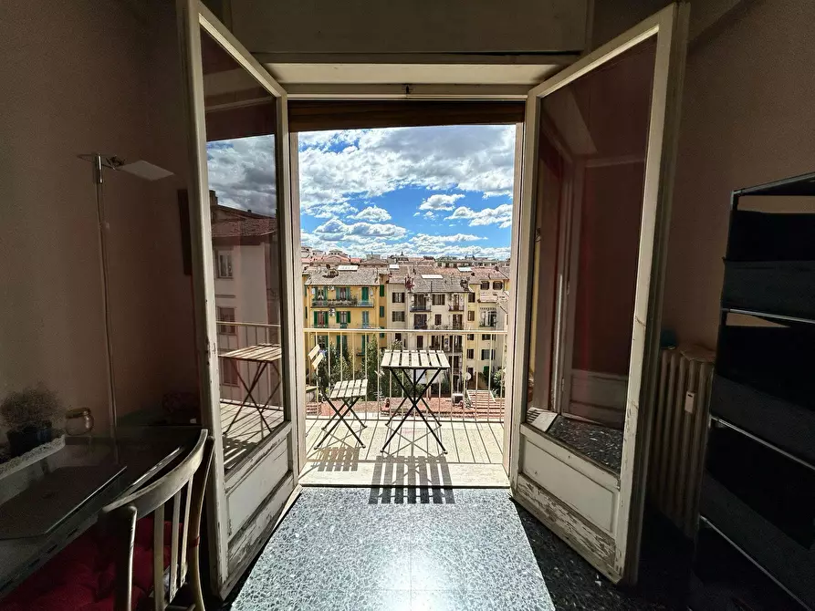 Immagine 2 di Camera in affitto  in Via delle Cinque Giornate a Firenze