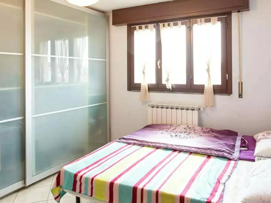 Immagine 1 di Camera in affitto  in Via Ettore Ponti a Milano