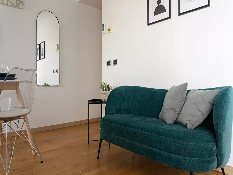 Immagine 10 di Appartamento in affitto  in Via Verona a Milano