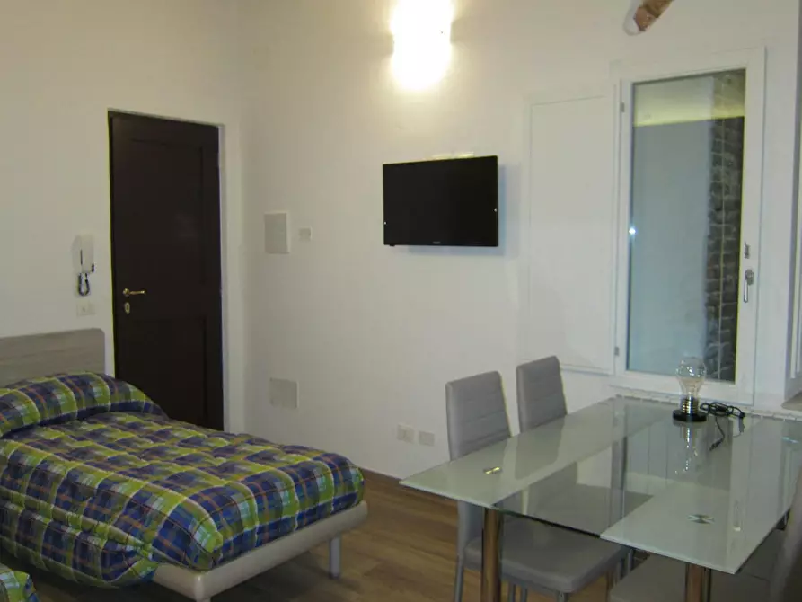 Immagine 8 di Appartamento in affitto  in Via Vallerozzi a Siena