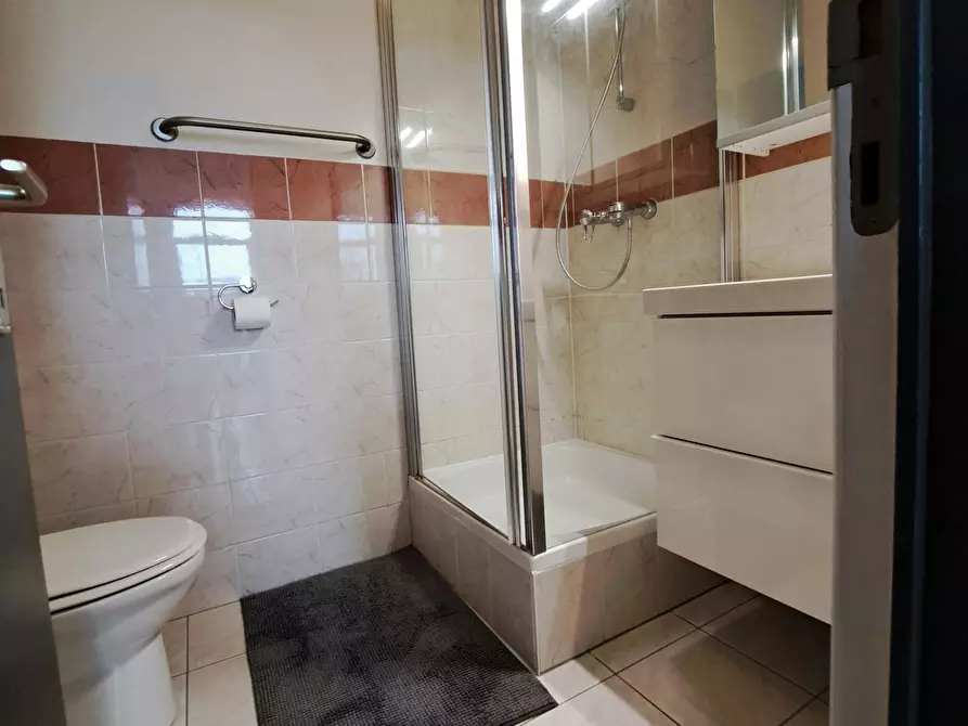 Immagine 8 di Appartamento in affitto  in Rue Darchis a Rocourt