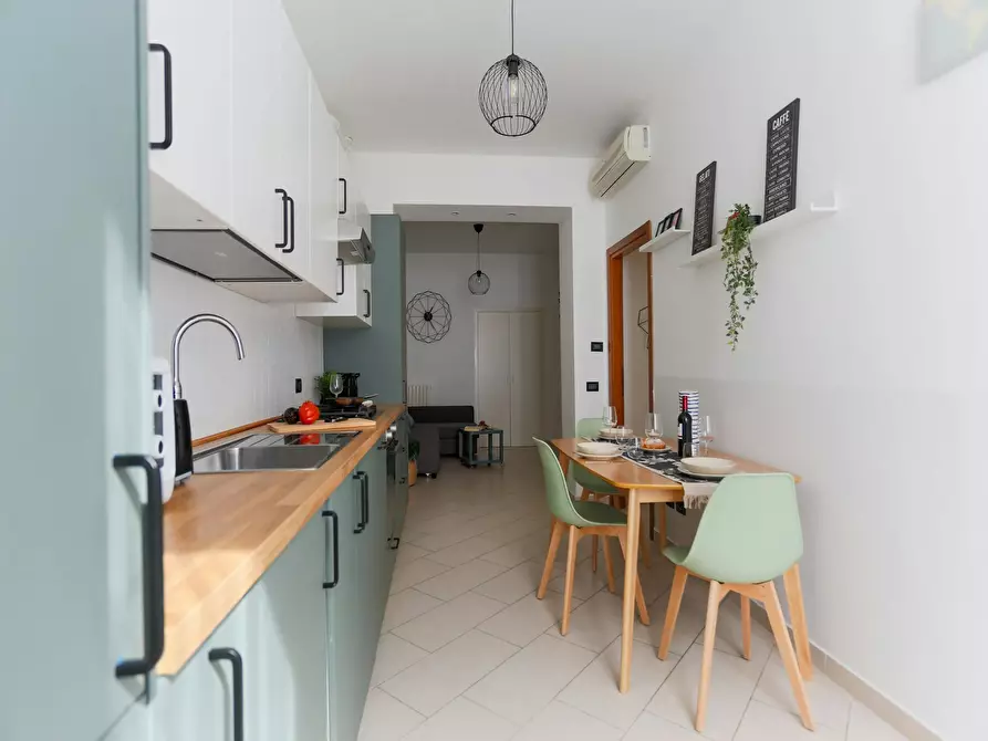 Immagine 10 di Appartamento in affitto  in Via Lazzaro Palazzi a Milano