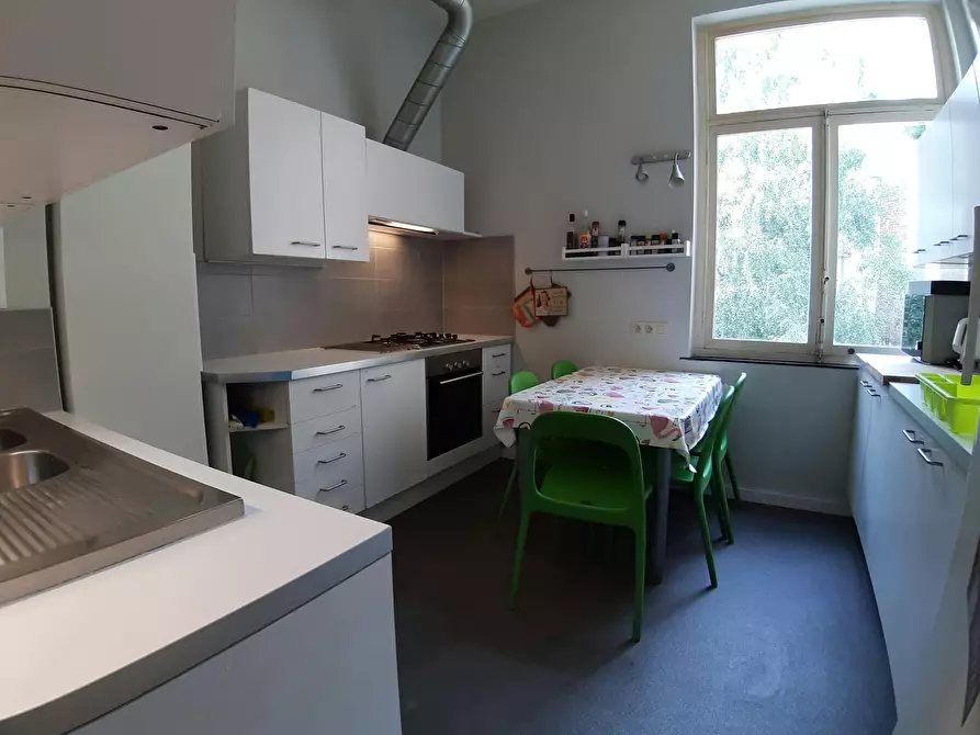 Immagine 9 di Camera in affitto  in Rue de Haerne a Etterbeek
