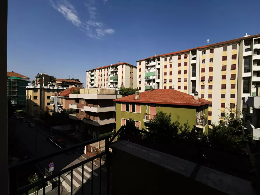 Immagine 2 di Camera in affitto  in Via Ronchi a Milano