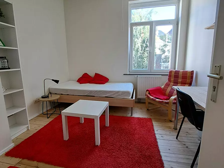 Immagine 1 di Camera in affitto  in Rue de Haerne a Etterbeek