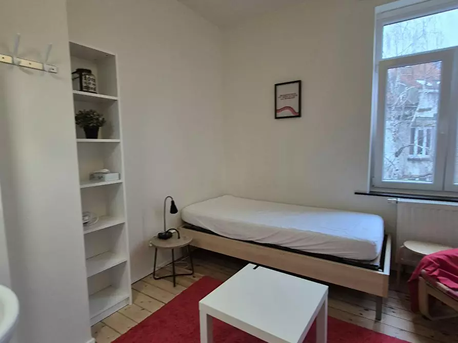 Immagine 5 di Camera in affitto  in Rue de Haerne a Etterbeek