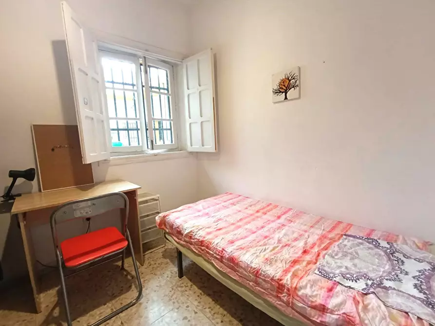 Immagine 10 di Camera in affitto  in Callejón Nardo a Sevilla