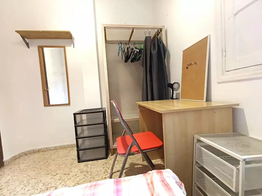 Immagine 8 di Camera in affitto  in Callejón Nardo a Sevilla