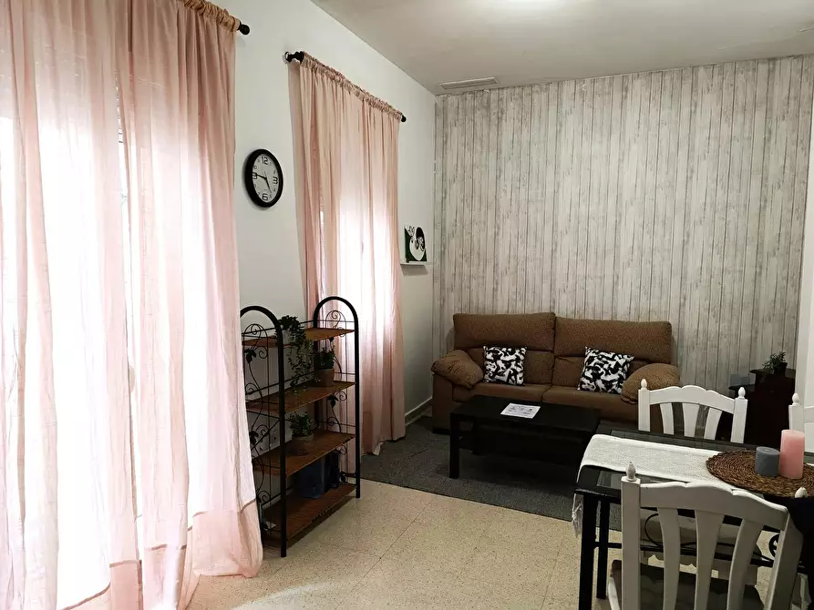 Immagine 2 di Appartamento in affitto  in Plaza San Martín a Sevilla