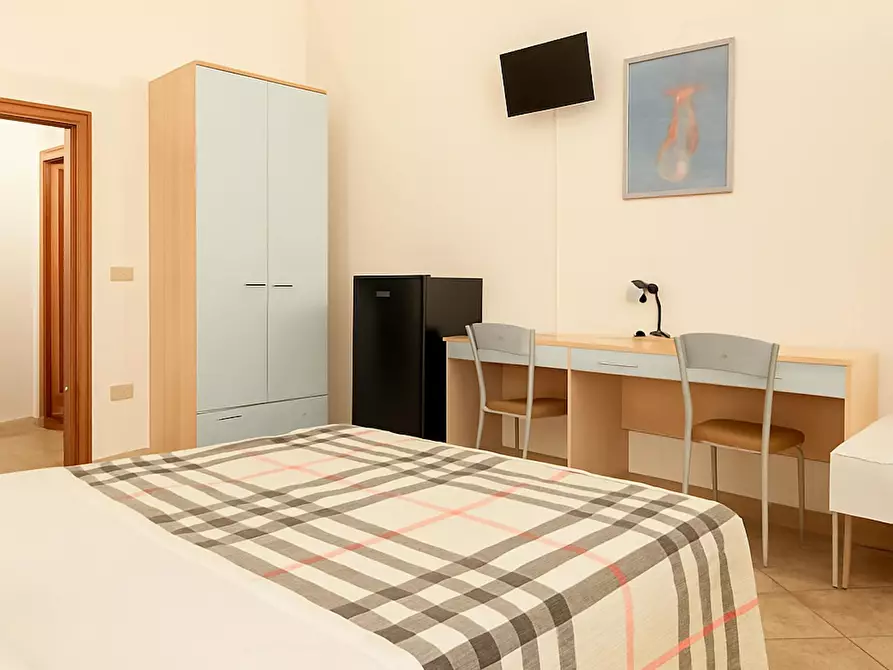 Immagine 7 di Camera condivisa in affitto  in Via del Porrione a Siena