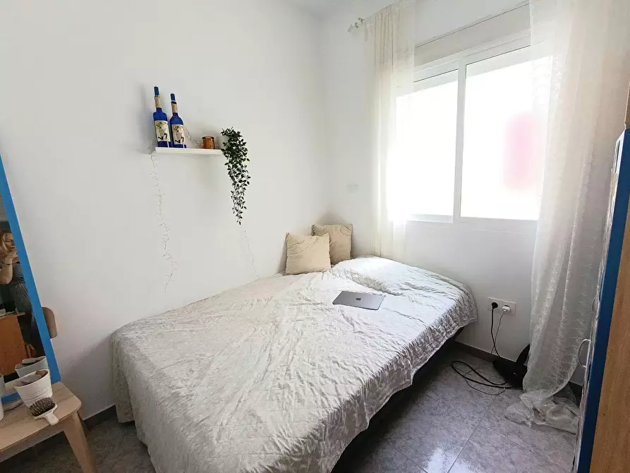 Immagine 3 di Camera in affitto  in Calle Leoncillos a Sevilla