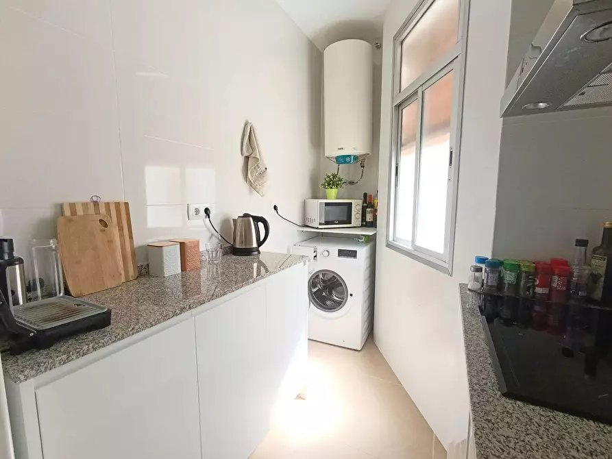 Immagine 8 di Camera in affitto  in Calle Leoncillos a Sevilla