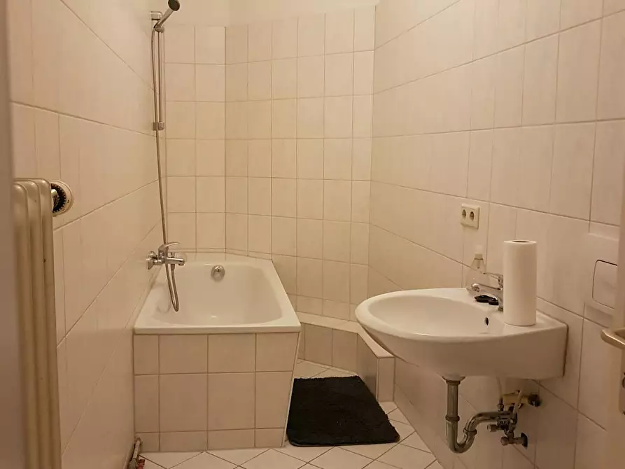 Immagine 6 di Camera in affitto  in Wilsnacker Straße a Berlin
