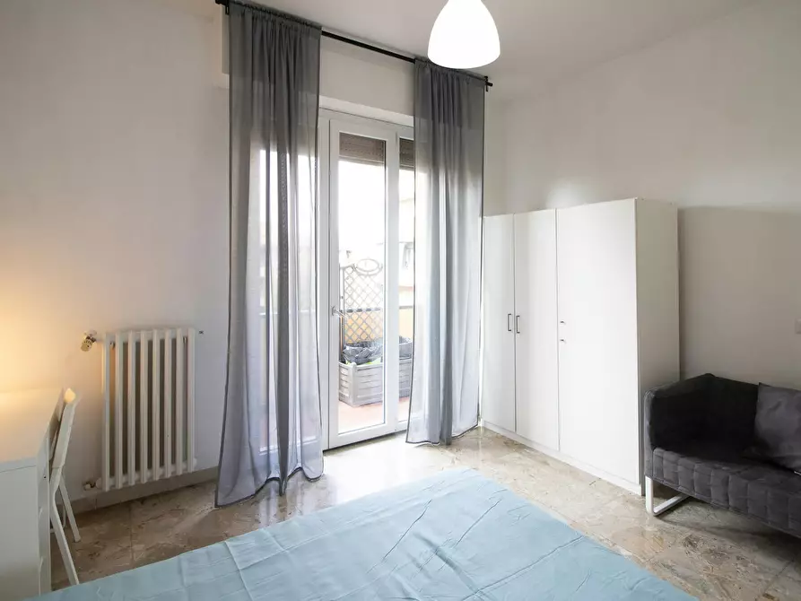 Immagine 3 di Camera in affitto  in Via Francesco Baracca a Firenze