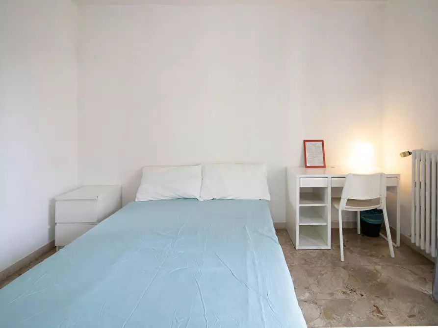 Immagine 4 di Camera in affitto  in Via Francesco Baracca a Firenze