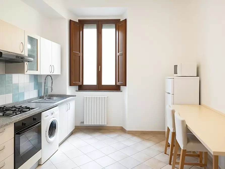 Immagine 9 di Camera in affitto  in Via del Porrione a Siena