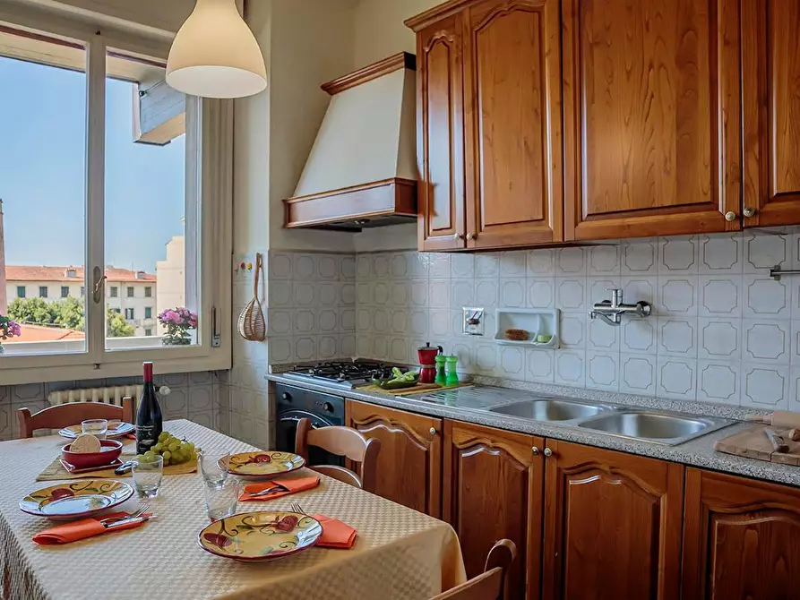 Immagine 10 di Camera in affitto  in Via del Ponte alle Mosse a Firenze