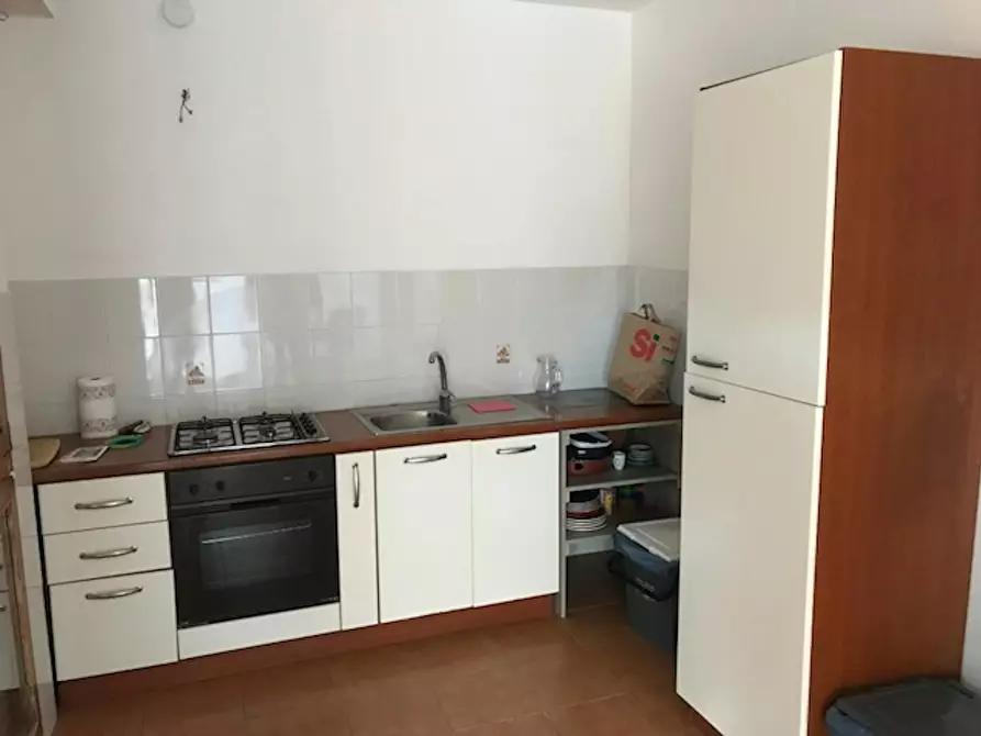 Immagine 10 di Camera in affitto  in Via Luigi Ploner a Roma