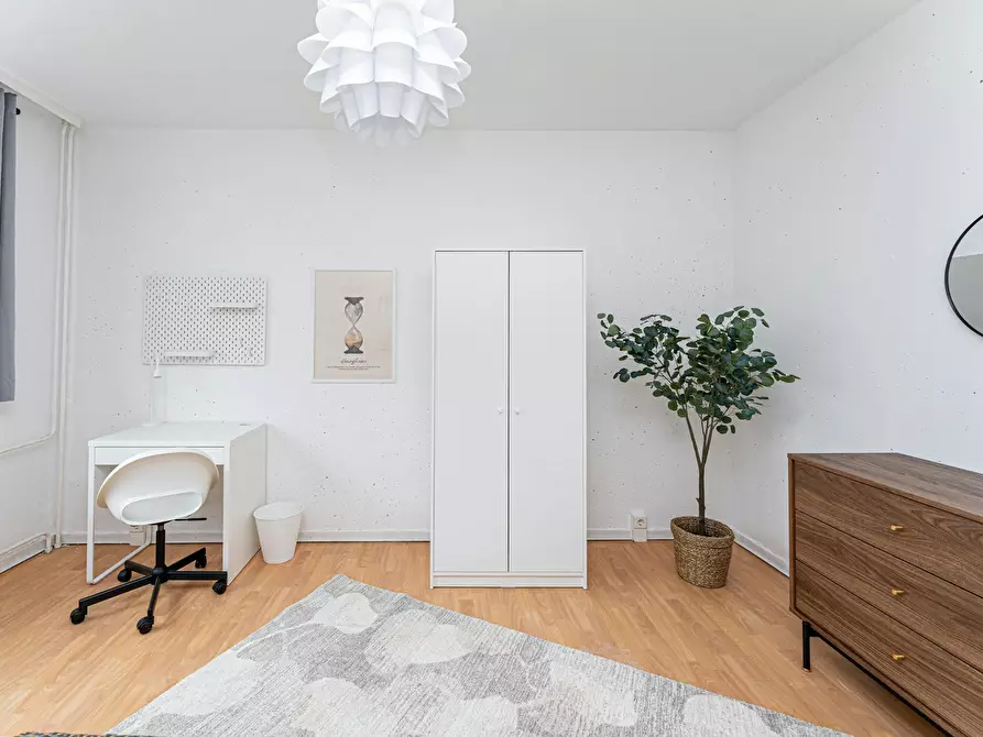 Immagine 4 di Camera in affitto  in Rhinstraße a Berlin