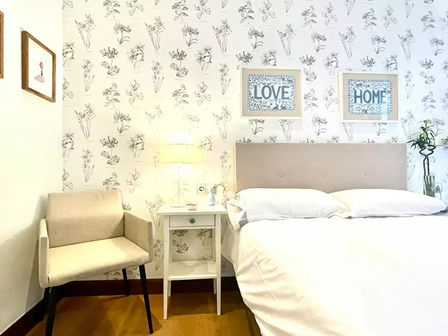 Immagine 3 di Camera in affitto  in Aita Lojendio Kalea a Bilbao