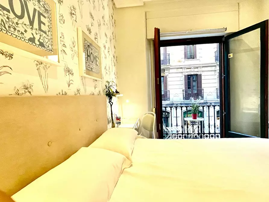 Immagine 8 di Camera in affitto  in Aita Lojendio Kalea a Bilbao