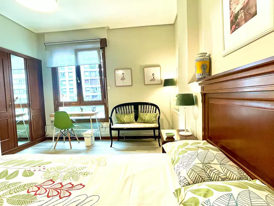 Immagine 10 di Camera in affitto  in Landin Felix Doctor Kalea a Bilbao