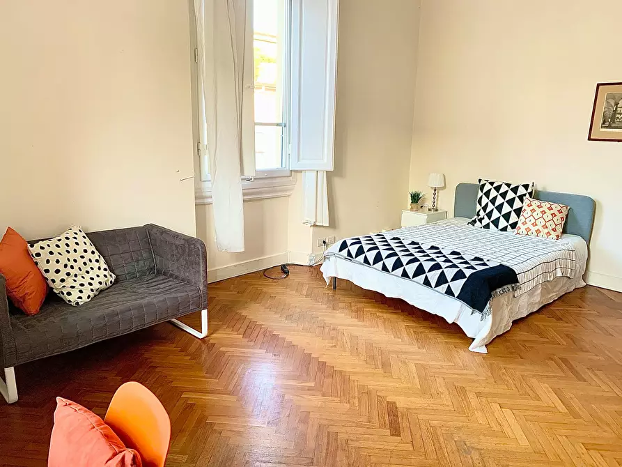 Immagine 1 di Camera in affitto  in Via Castelfidardo a Firenze