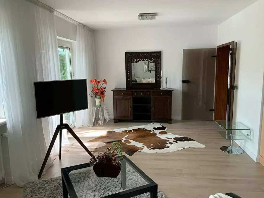 Immagine 4 di Appartamento in affitto  in Florianweg a Frankfurt am Main