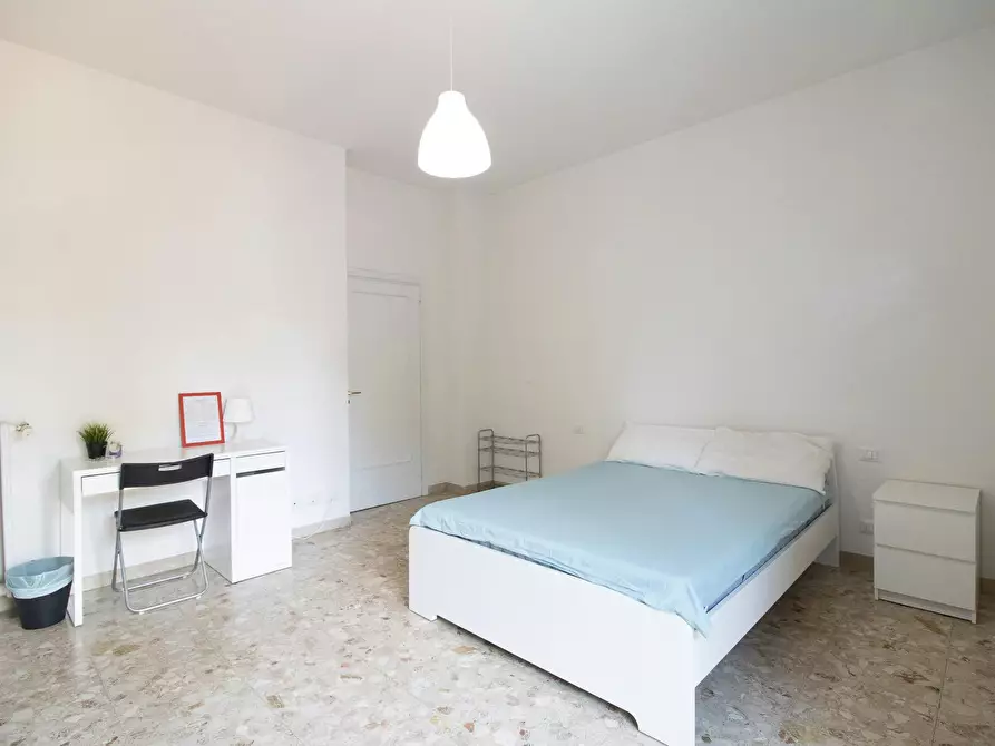 Immagine 5 di Camera in affitto  in Via Francesco Baracca a Firenze