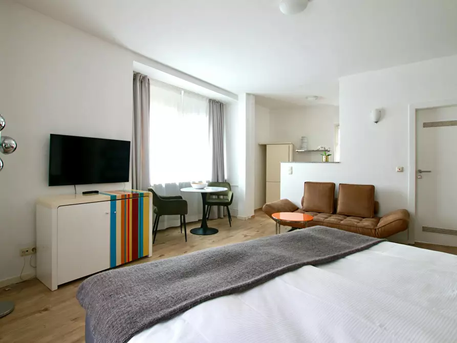 Immagine 10 di Appartamento in affitto  in Bismarckstraße a Köln