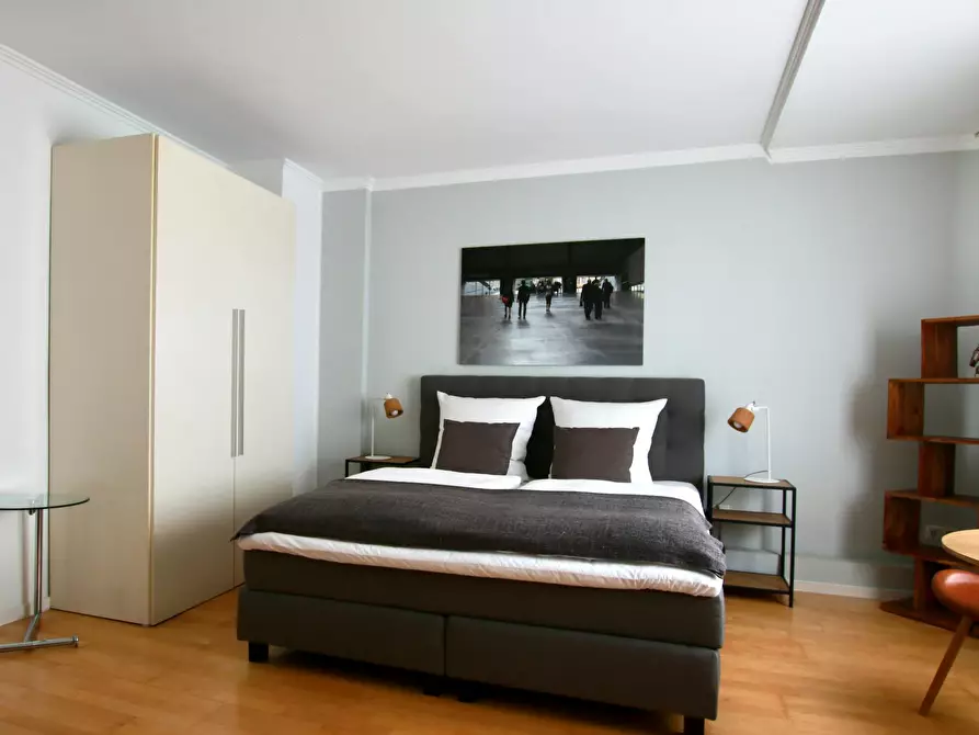 Immagine 2 di Appartamento in affitto  in Bismarckstraße a Köln