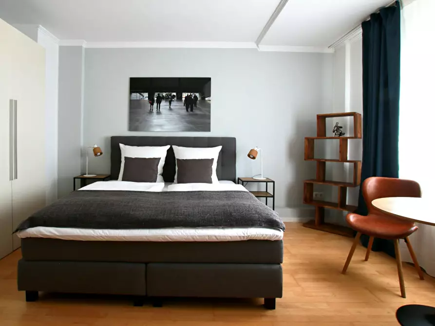 Immagine 5 di Appartamento in affitto  in Bismarckstraße a Köln