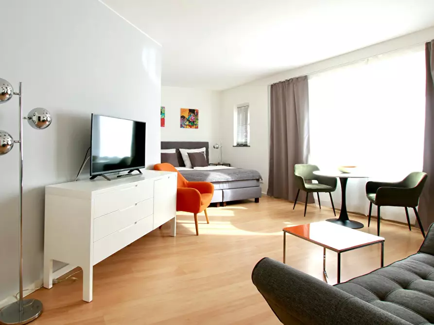 Immagine 1 di Appartamento in affitto  in Bismarckstraße a Köln