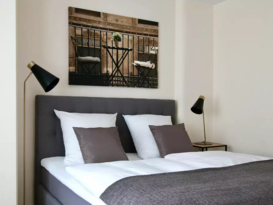 Immagine 6 di Appartamento in affitto  in Bismarckstraße a Köln