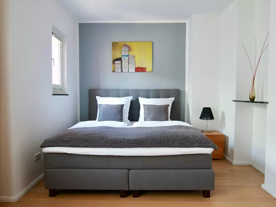 Immagine 3 di Appartamento in affitto  in Bismarckstraße a Köln