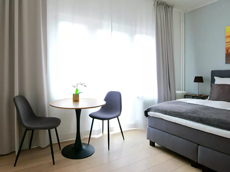 Immagine 8 di Appartamento in affitto  in Bismarckstraße a Köln