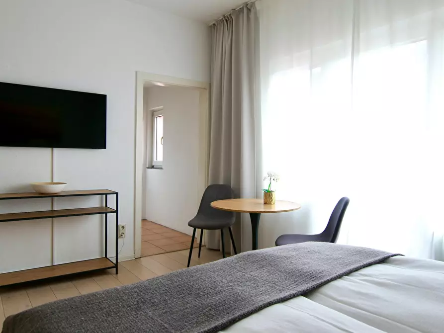 Immagine 6 di Appartamento in affitto  in Bismarckstraße a Köln