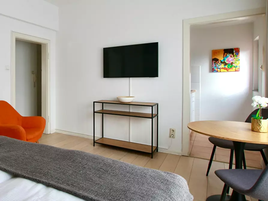 Immagine 9 di Appartamento in affitto  in Bismarckstraße a Köln