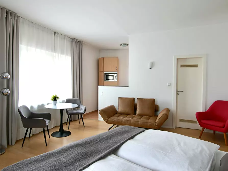 Immagine 8 di Appartamento in affitto  in Bismarckstraße a Köln